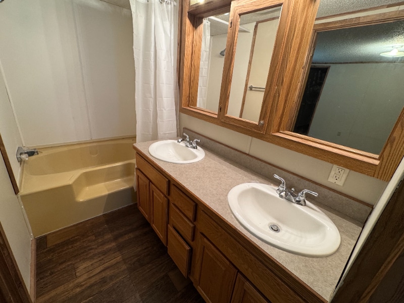 Building Photo - 4664 US-30