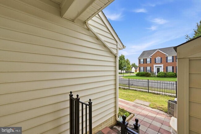 Building Photo - 17037 Loftridge Ln