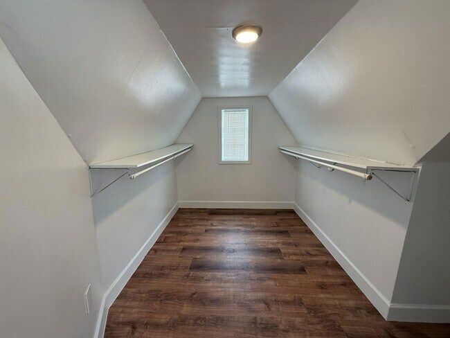Building Photo - 2504 Pecos St