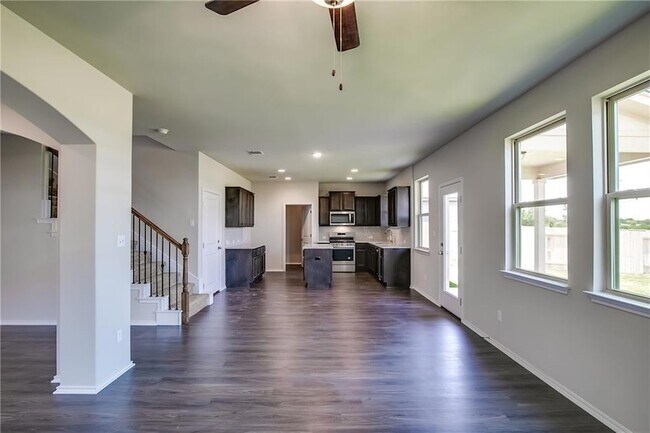 Building Photo - 349 Horsemint Way