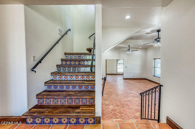 Building Photo - 137 Lanell Dr