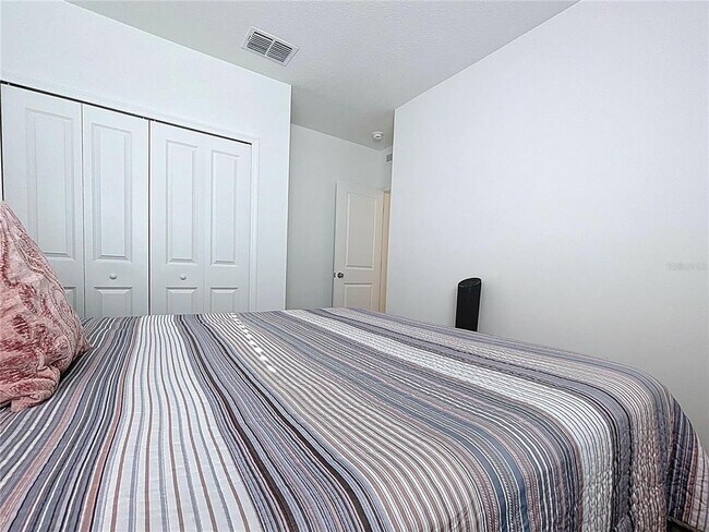 Building Photo - 1285 Deepwater Cir