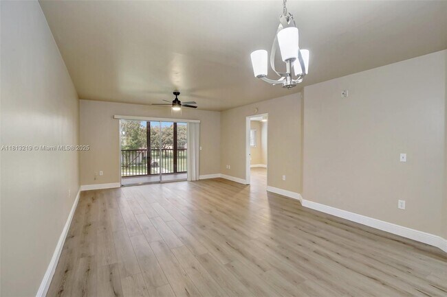 Building Photo - 12651 SW 16th Ct
