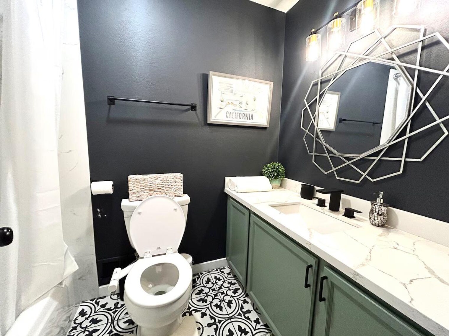 Building Photo - 2500 Kirkwood Dr