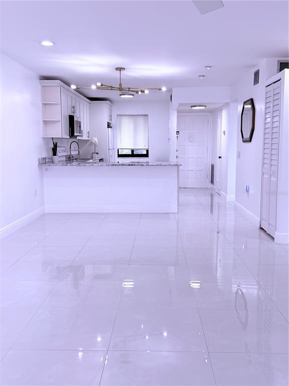 Building Photo - 4272 Deste Ct