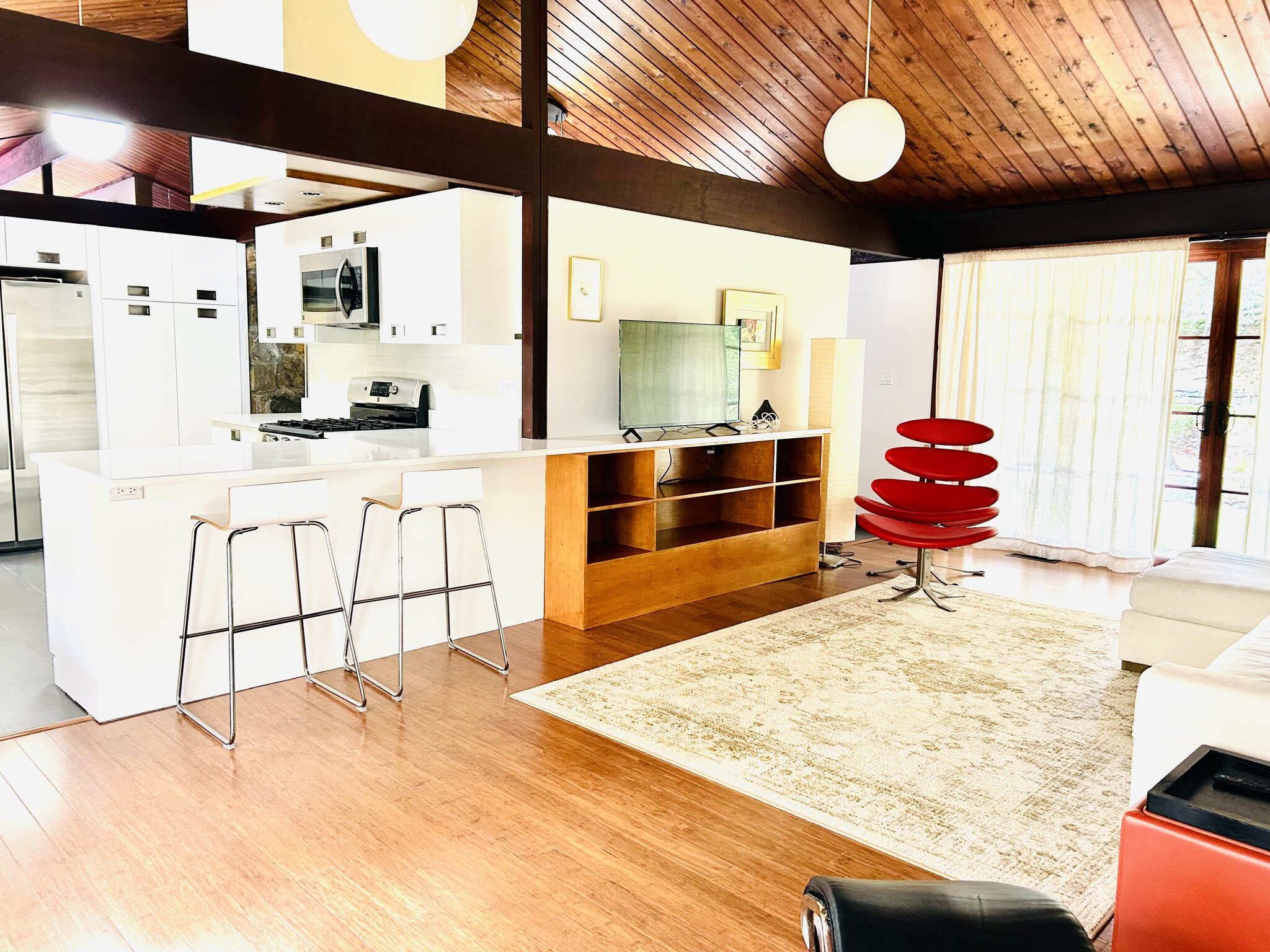 Living area - 16 Park Hill Ter