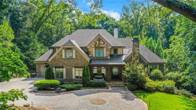 Building Photo - 5265 Peachtree Dunwoody Rd NE