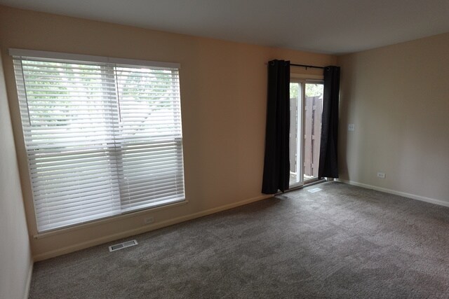 Building Photo - 1070 Woodhill Ct