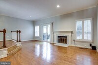 Building Photo - 1494 Hampton Hill Cir