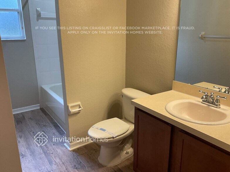 Building Photo - 5708 Great Egret Dr