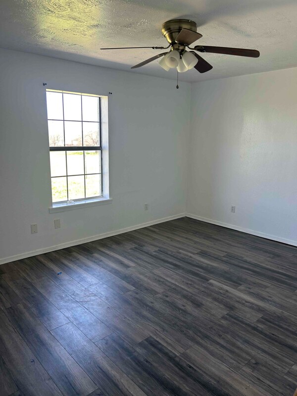 Building Photo - 2480 McVoid Rd