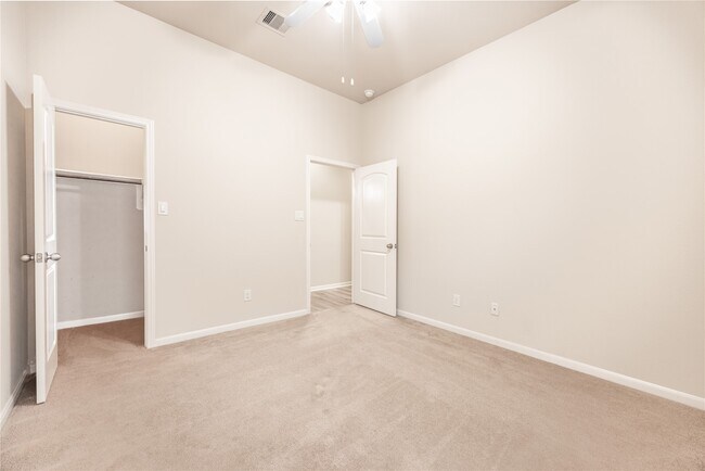 Building Photo - 6315 Teal Mist Ln