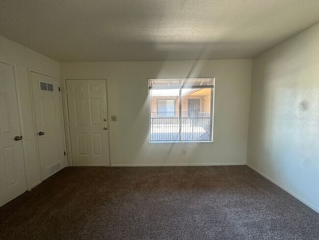 Building Photo - Gated community - Water, Garbage & Sewer I...