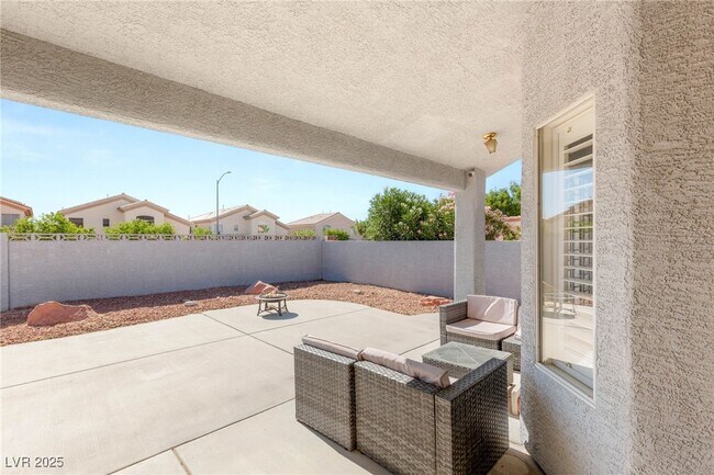 Building Photo - 3870 Cotillion Ct