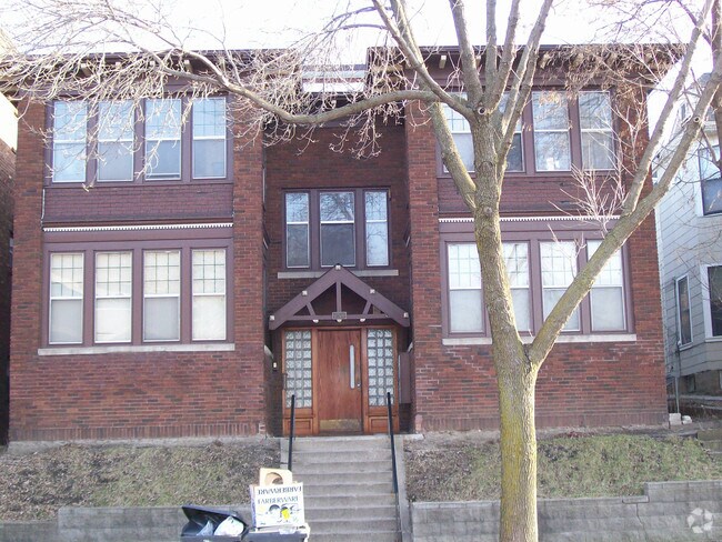 Building Photo - 250 Marshall Ave