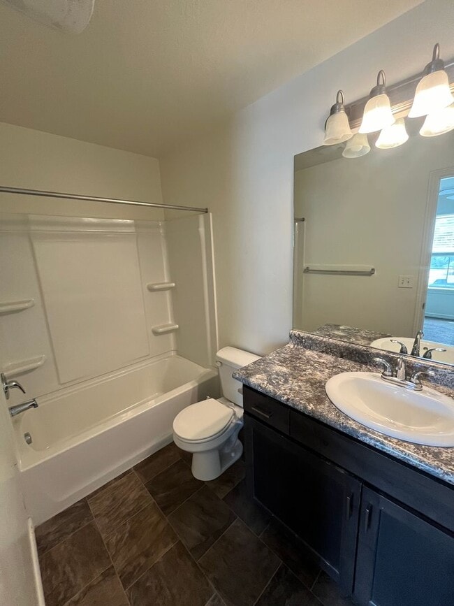 Building Photo - 1 Female Room in a Cute Orem Townhome