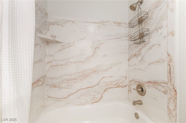 Building Photo - 1851 Hillpointe Rd