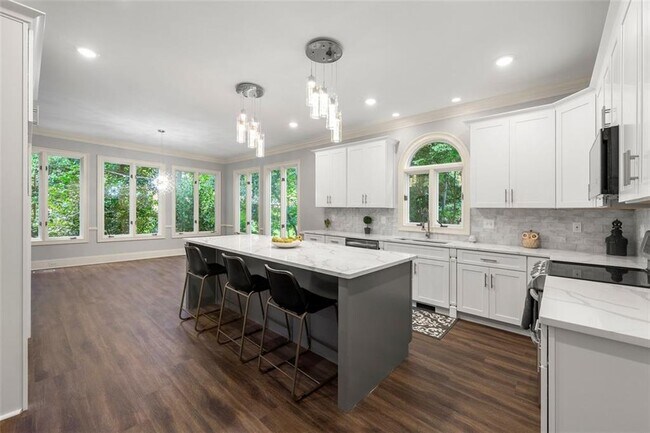 Building Photo - 4441 Langdon Walk