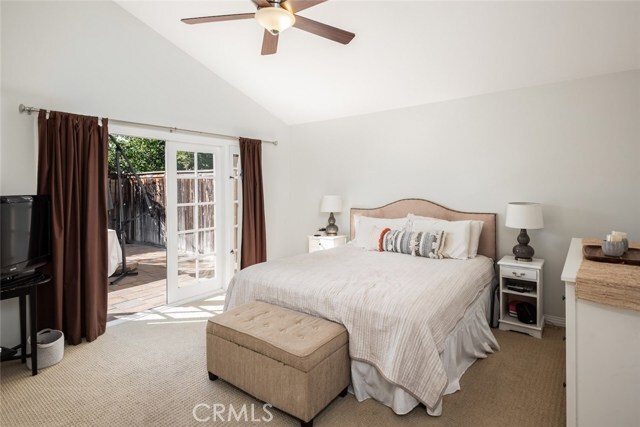 Building Photo - 25 Birdsong