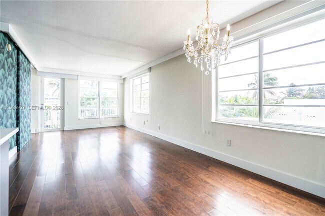 Building Photo - 1150 Euclid Ave