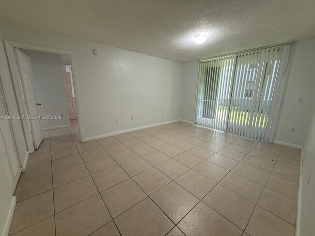 Building Photo - 11133 SW 8th St