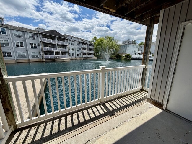 Building Photo - Welcome to Waters Edge Condos!