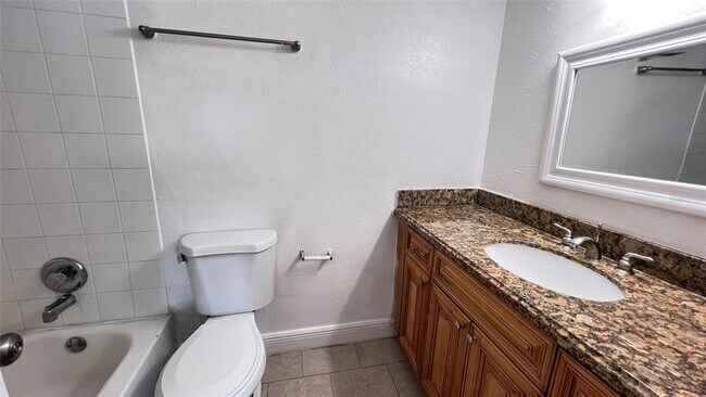 Building Photo - 4809 S Texas Ave