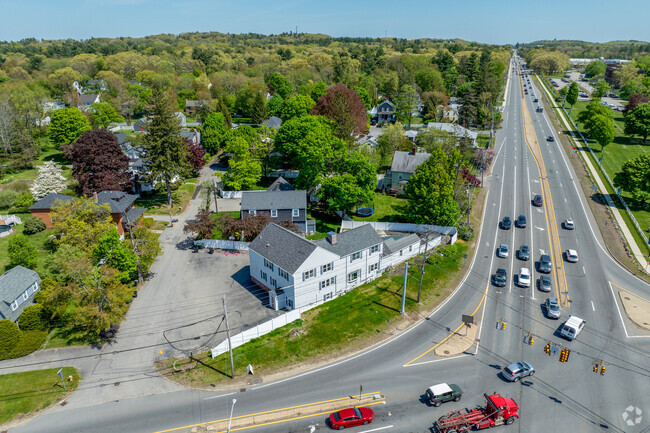 246 Turnpike is located in North Andover, MA. - 246 Turnpike St