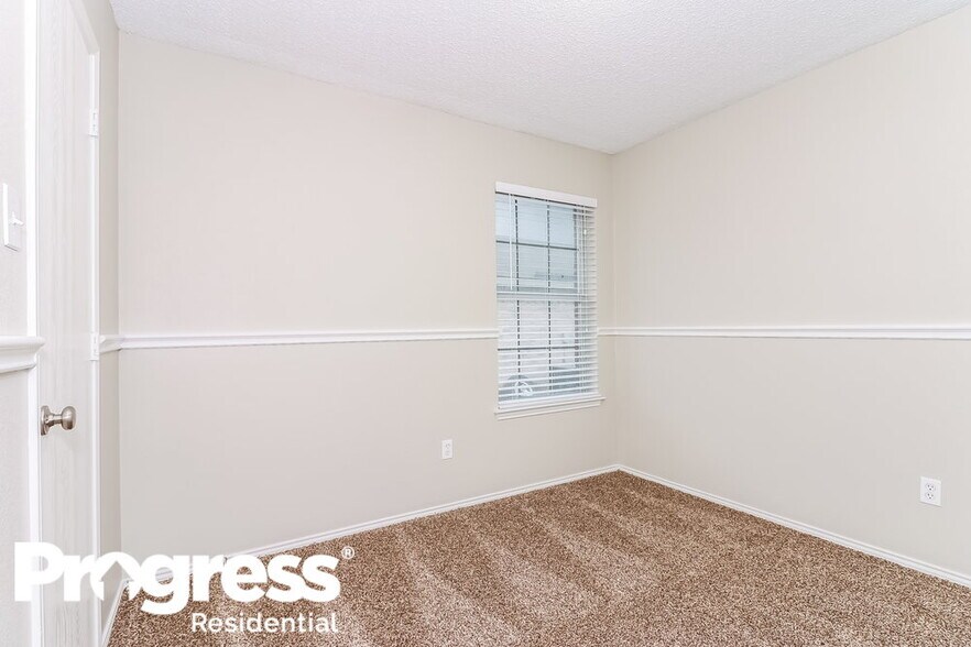 Building Photo - 508 Cambridge Dr
