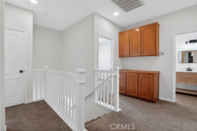 Building Photo - 423 Rian Noelle Ct