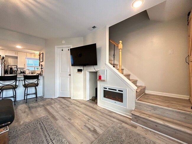 Building Photo - Introducing a fully renovated 2 Unit Condo...