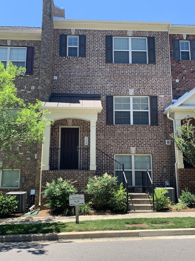 Building Photo - 5559 Prada Dr