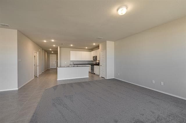 Building Photo - 2028 Gill Star Dr