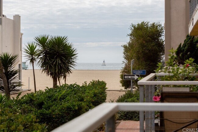 Building Photo - MR0021 (RUBS)