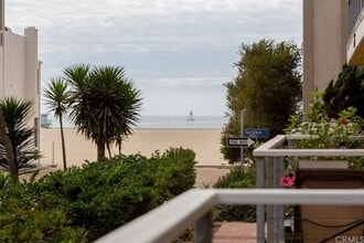 Building Photo - MR0021 (RUBS)