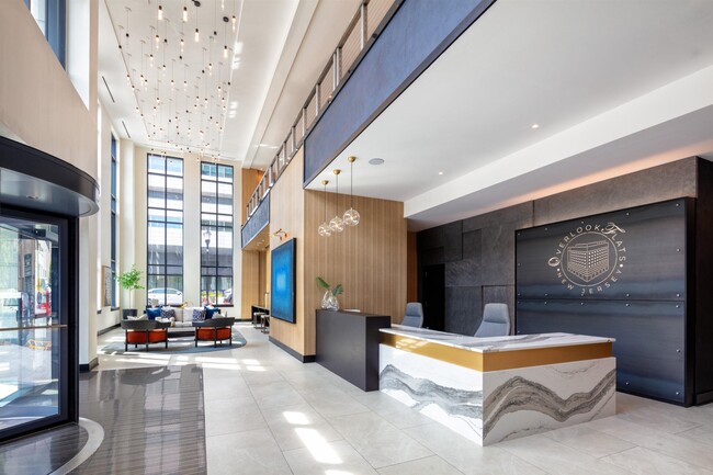 Building Photo - 32 Oakland Ave