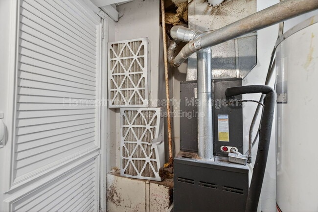 Building Photo - 5459 Hamilton Ave