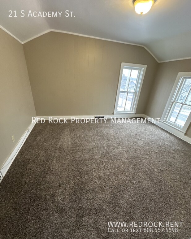 Building Photo - 21 S Academy St