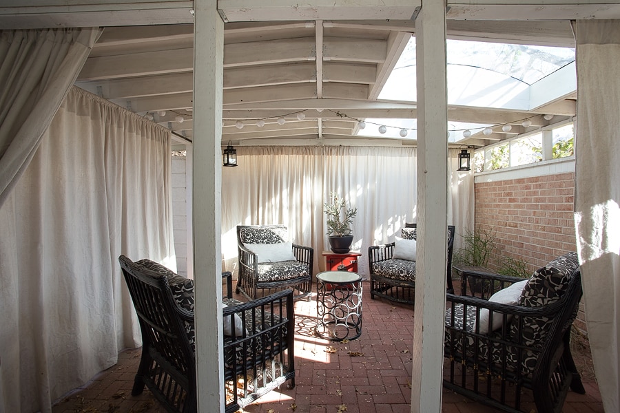 Yard - 543 W Coronado Rd