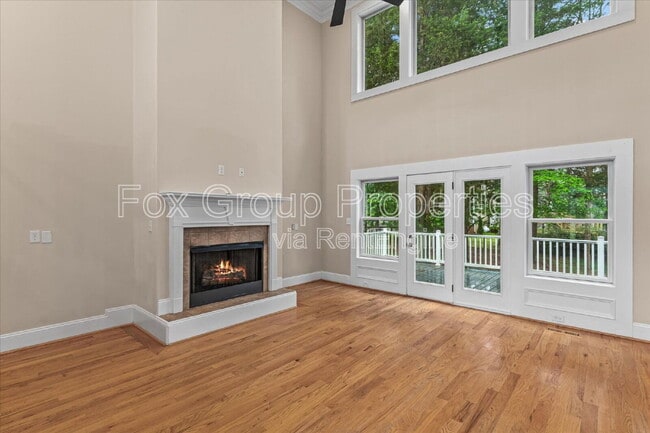 Building Photo - 7887 Mountain Shore Dr