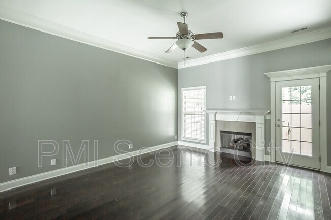 Building Photo - 6628 Kenton Ridge Cir