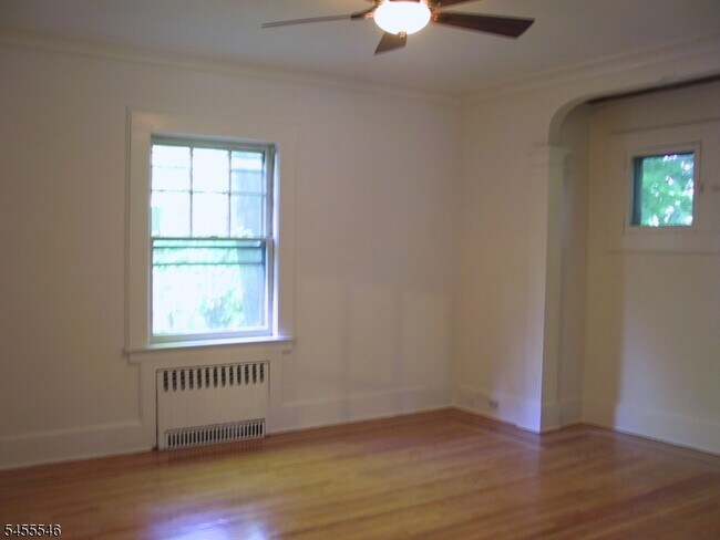 Building Photo - 373 Claremont Ave
