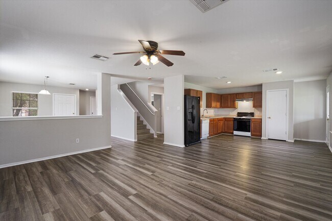 Building Photo - 142 Jack Rabbit Ln