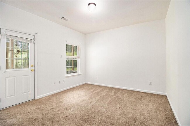 Building Photo - 3612 Utoy Dr SW