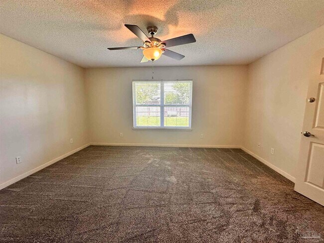 Building Photo - 3304 Tiller Ct