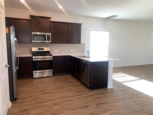 Building Photo - 3301 Dusted Daisy St