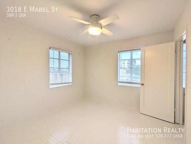Building Photo - 3018 E Mabel St