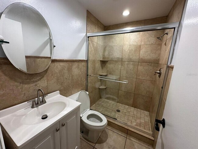 Building Photo - 1715 Oak Branch Ct