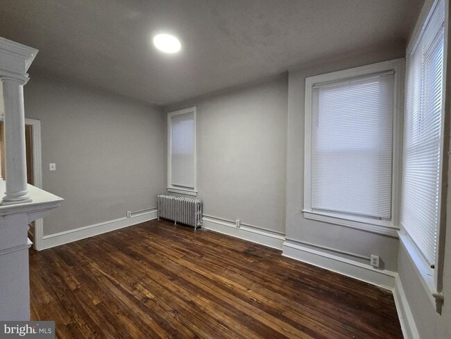 Building Photo - 2536 W Cumberland St