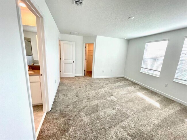 Building Photo - 9929 Introduction Wy